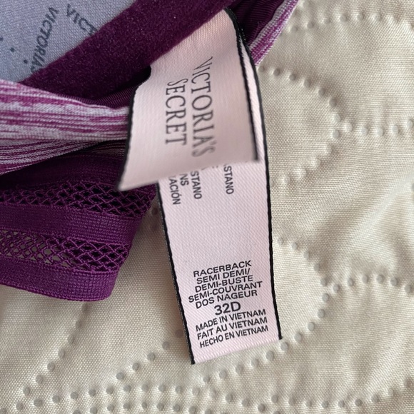 Victoria Secret Racerback Demi bra - Picture 2 of 3